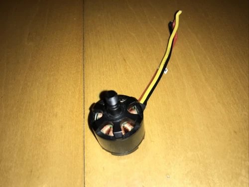 XIRO Xplorer quadcopter drone motor with black housing and red/white wire leads