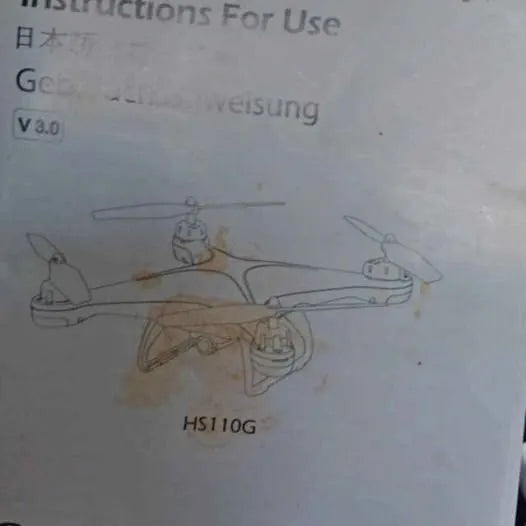 Drone diagram with labeled parts and landing gear, top view