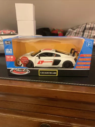 White Audi R8 LMS 1:32 diecast toy car with pull-back action and lights