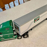 Diecast Interstate Freightliner Tractor Trailer 1:64 Replica Murfreesboro TN