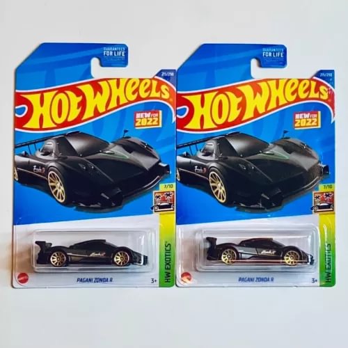 Hot Wheels diecast sports car, black in blister pack (2)