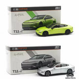 XCarToys 1:64 XPENG P7 Green / Silver Diecast Model Car Toy