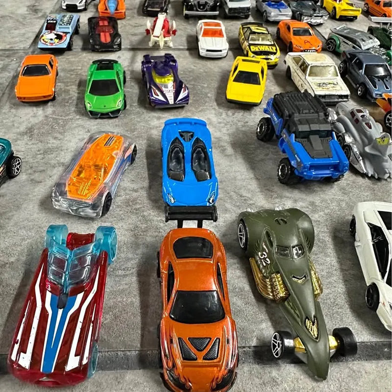 Diecast 1:64 toy car assortment with orange, blue, green, and yellow cars, multiple views