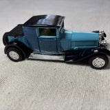 Blue diecast pullback classic car toy, 1:36 scale, detailed grille and wheels