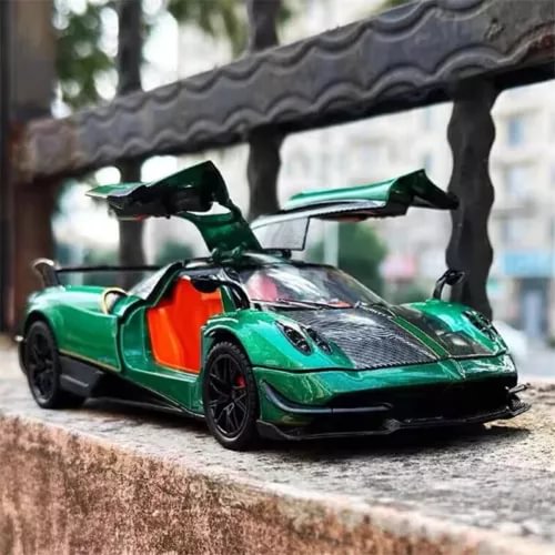 1:32 Pagani Huayra BC diecast racing car model, green with black and orange accents