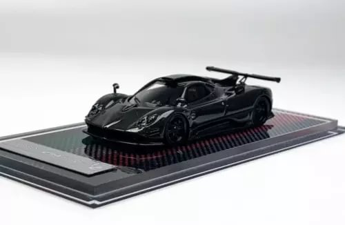 1:64 scale black Zonda 760LH racing model car on display base