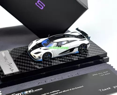 1:64 scale white racing sports diecast model car with black wheels