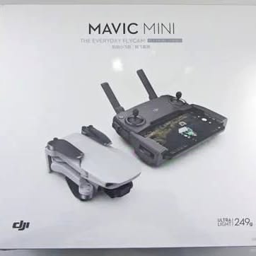 DJI Mavic Mini drone with controller, 249g light weight