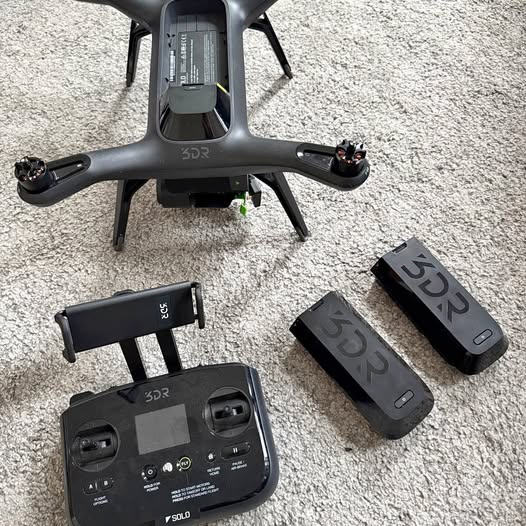 3DR Solo drone with remote controller and two extra batteries