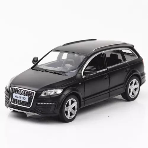 Matte black Audi Q7 diecast model car toy with detailed front grille and headlights