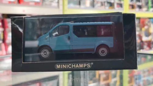 Minichamps 1:43 blue Opel Vivaro diecast van in display box