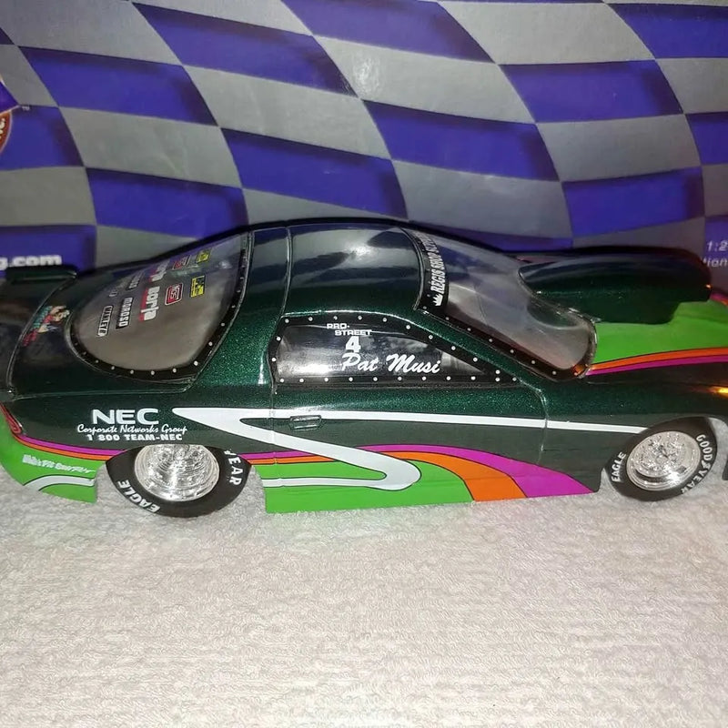 1/24 green and white Pontiac Pro Stock diecast model car with side decals and chrome wheels