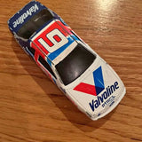 Pit Stop NASCAR Mark Martin #6 Valvoline 1:64 Diecast Ships to you