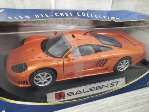 Motormax 1:18 scale Saleen S7 diecast car, orange with black hood, side view