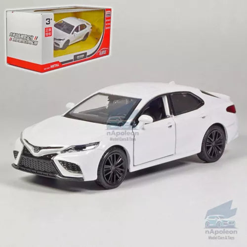 1:36 white Camry XSE diecast car, front 3/4 view, detailed wheels and headlights