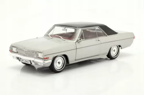 White 1965 Opel Diplomat A V8 coupe diecast model car, 1:24 scale