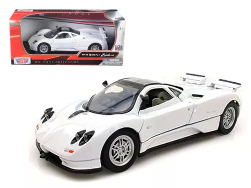 Pagani Zonda C12 white diecast car model by Motormax, front 3/4 view
