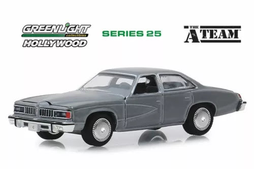 Greenlight die-cast 1977 Pontiac LeMans car, gray, front three-quarter
