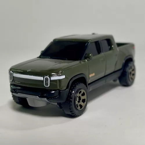 Rivian R1T 1:64 diecast pickup truck, dark green front 3/4 view