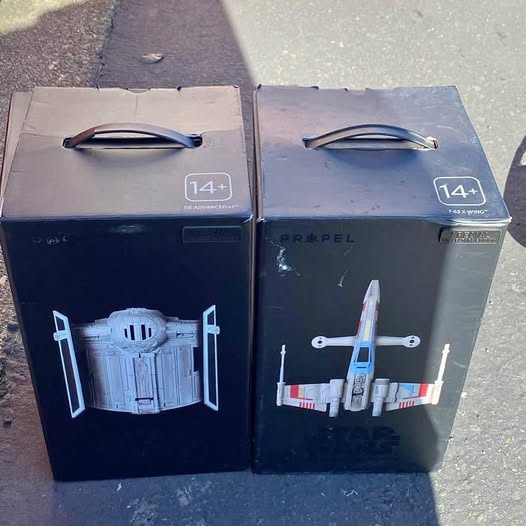 Two drone retail boxes with handle and 14+ label