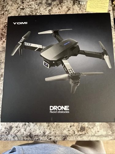 Yomi LF620 drone product box with quadcopter illustration