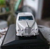 Oxford Diecast 76DS001 Daimler White DS420  1 76 Scale Boxed Parts