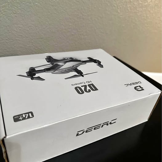 DEERC mini drone retail box with printed drone graphics and D20 marking