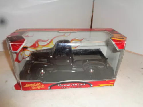 1:24 1941 Plymouth pickup diecast truck with black cab in display box