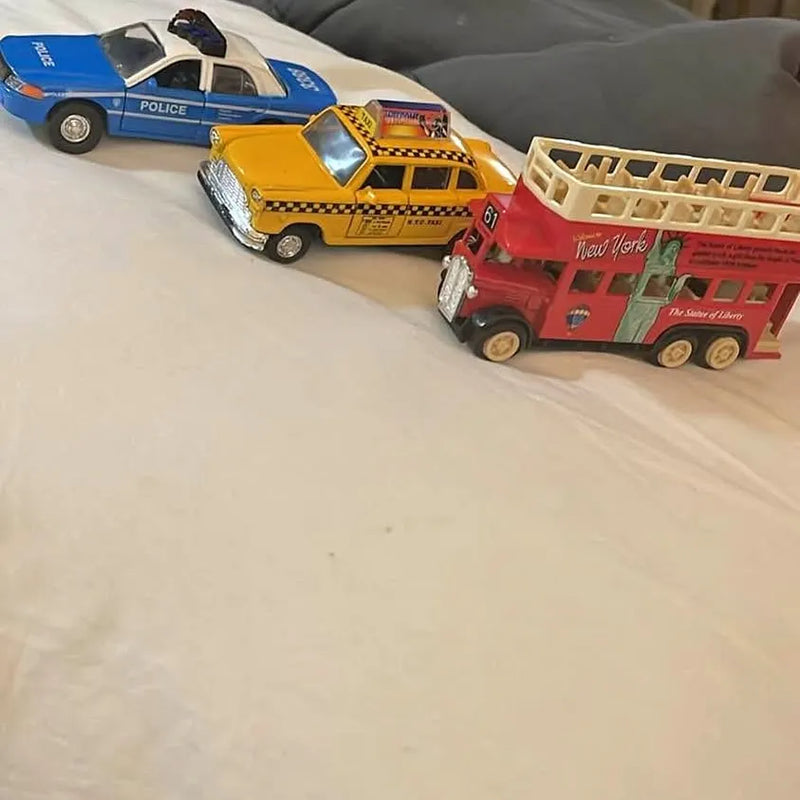 Mini diecast pull-back toy car set of 3: blue police, yellow taxi, red bus