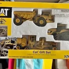 Diecast construction gift set in box, with yellow and gray construction vehicles