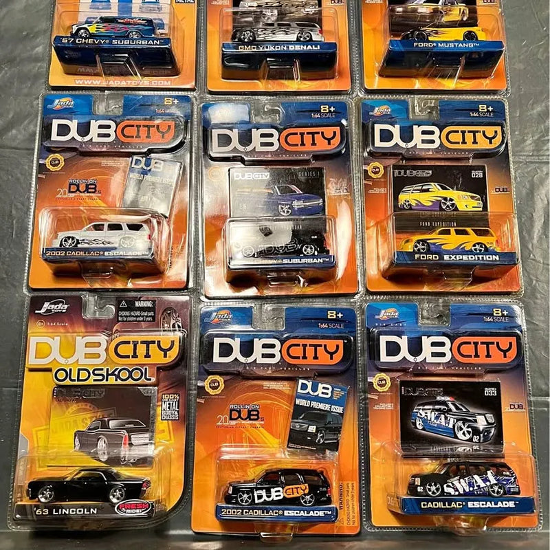 1:64 diecast vehicle multipack in retail boxes with assorted car designs
