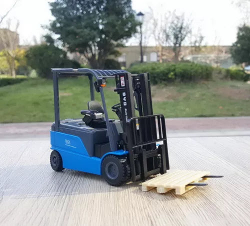BYD ECB35 diecast forklift model with raised mast and open forks, blue