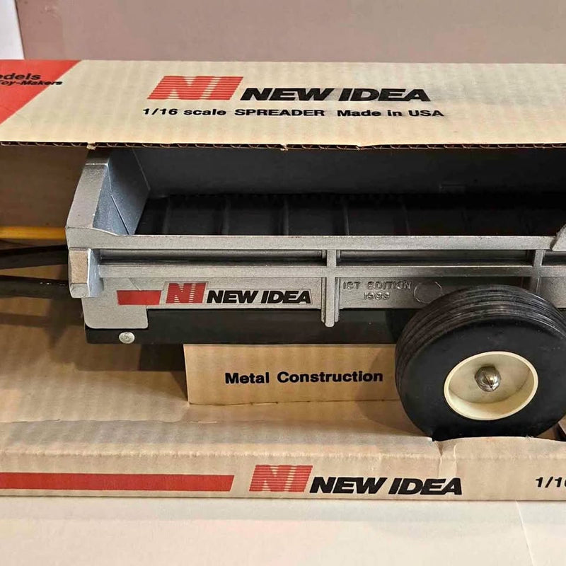 1/16 scale diecast spreader toy, New Idea metal construction label