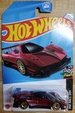 Hot Wheels PAGANI ZONDA R Red HW Race Day 99/259 3/10 Diecast 1:64 NIB Parts