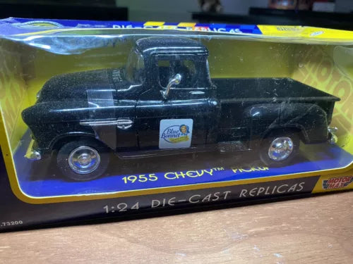 Motor Max 1:24 diecast 1955 Chevy pickup truck, black, in box