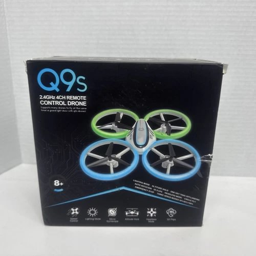 2.4GHz 4CH remote control drone box with Q9s artwork and blue-green propellers