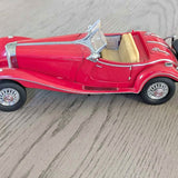 1:24 scale red Mercedes-Benz 500K special roaster diecast car with beige seats