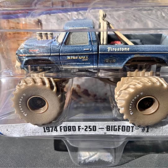 Blue Bigfoot diecast monster truck with oversized tread tires, in clear blister pack