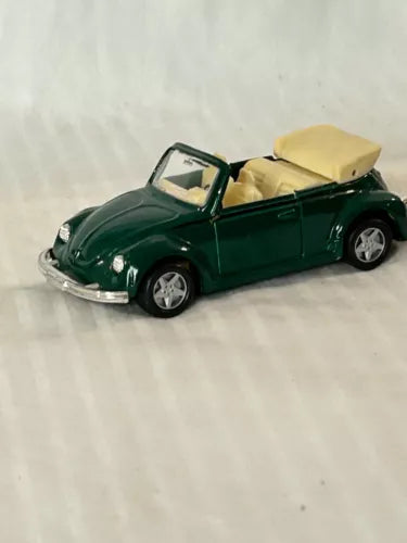 1:36 scale Volkswagen convertible diecast toy car, dark green with beige interior