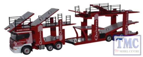 Diecast car transporter truck model in red and gray, OO gauge 1:76 scale