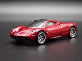 PAGANI HUAYRA SUPER CAR 1:64 SCALE COLLECTIBLE DIORAMA DIECAST MODEL CAR Parts