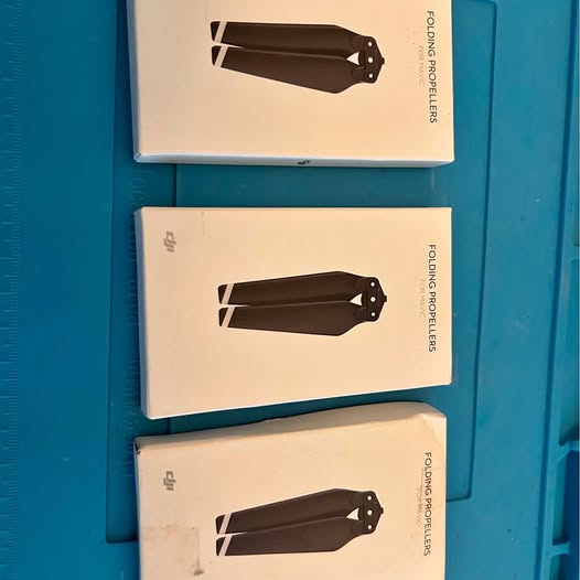 Dji Mavic Pro drone propellers, black blades, in retail boxes