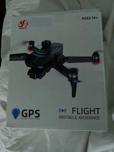 Drone retail box showing quadcopter with GPS and flight obstacle avoidance icons