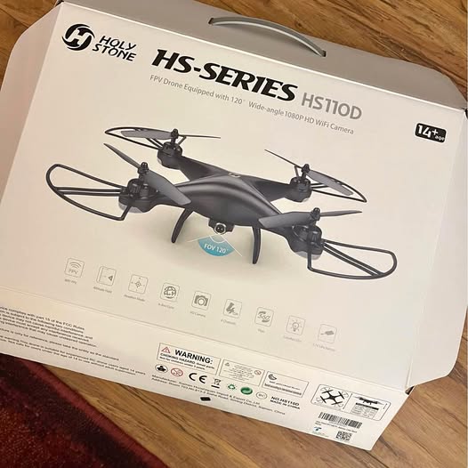 Drone retail box with HS Series quadcopter illustration