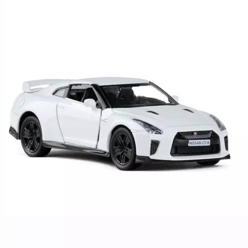 1:36 white Nissan GT-R R35 diecast model car, front three-quarter view