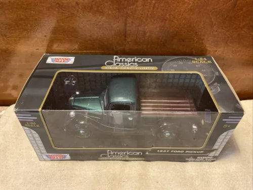 1:24 green Ford pickup truck diecast in retail box with clear window