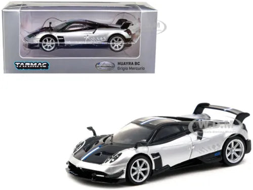 PAGANI Huayra BC diecast model car, silver and black front 3/4 view