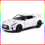 1:36 Nissan GTR R35 Model Car Diecast Toy Vehicle Kid Gift Pull Back Cars White Toy