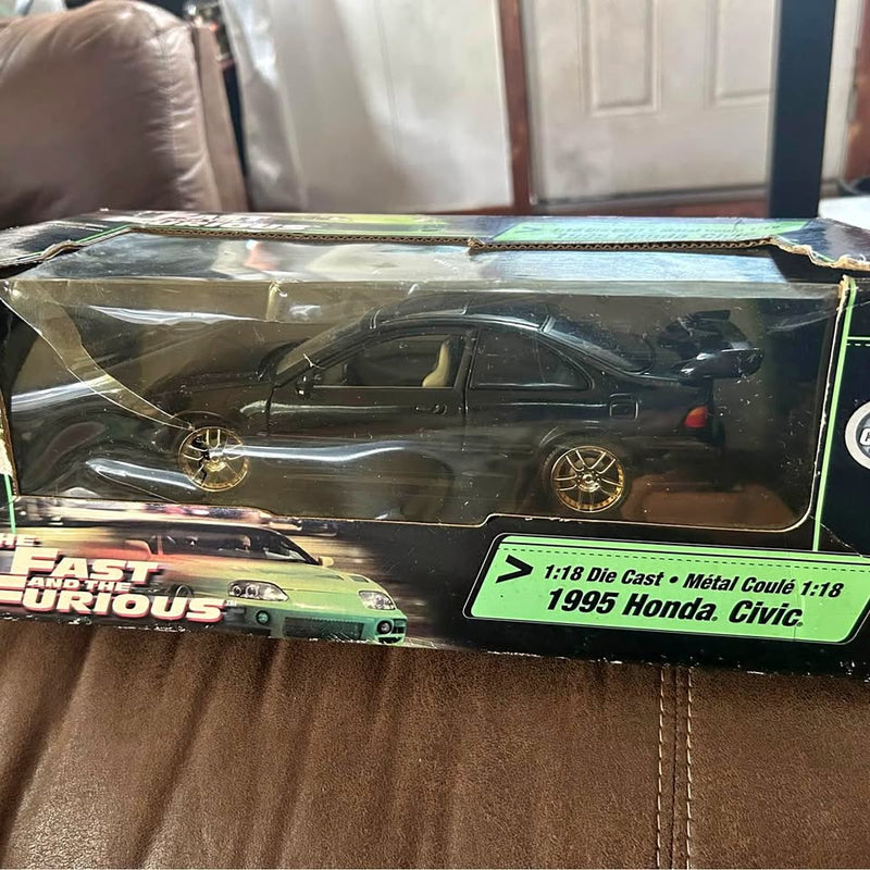 1:18 die-cast 1995 Honda Civic model car in box, black with gold wheels