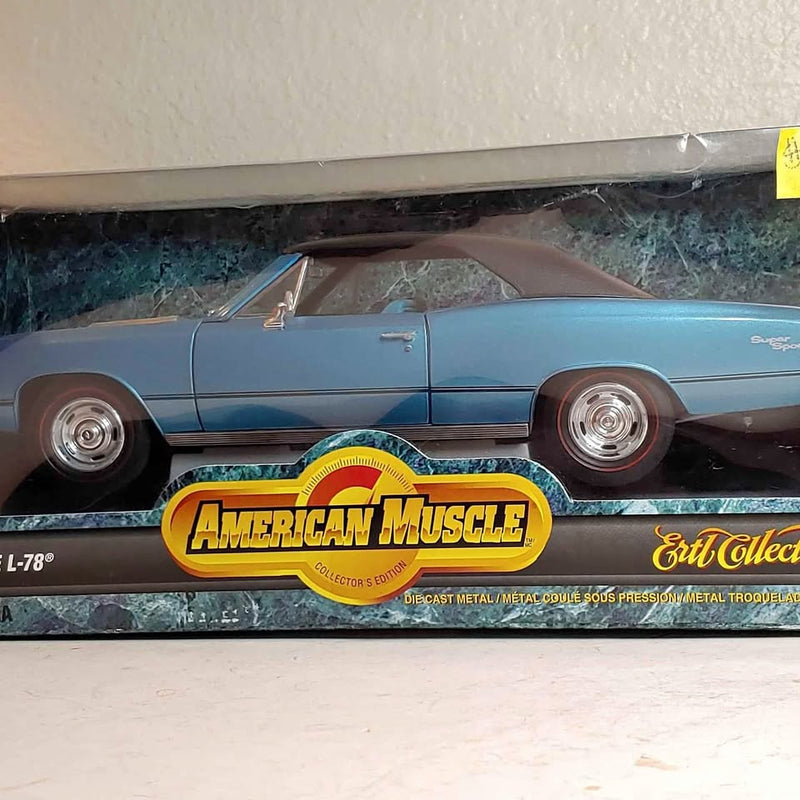 Blue 1:18 scale diecast metal car, side view; American Muscle logo on box
